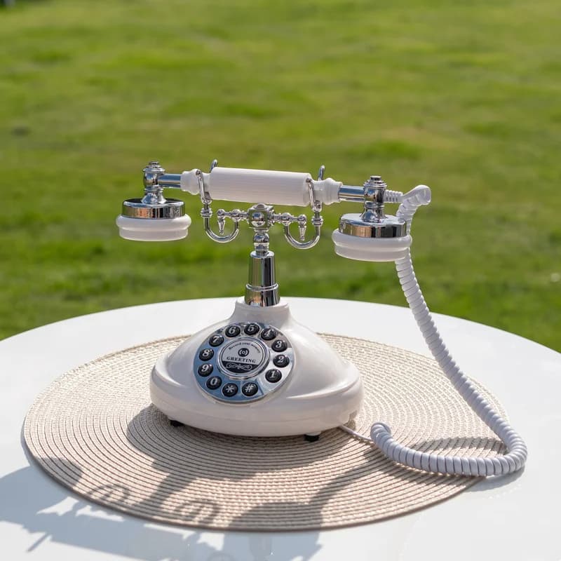 Skambolina palinkėjimų telefonas